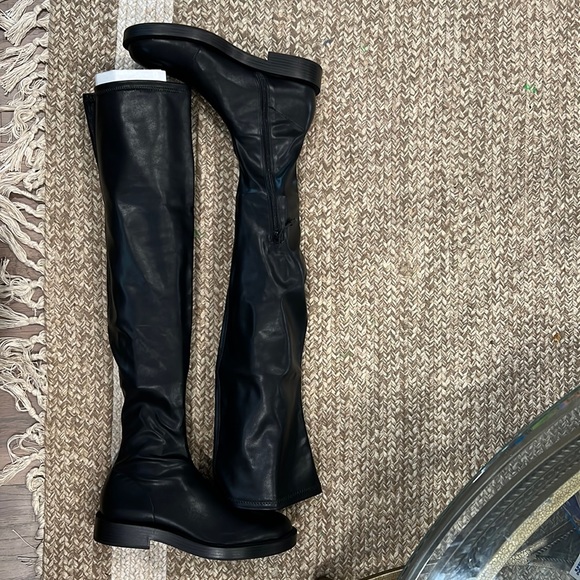 Zara Shoes Zara Bloggers Fave Over The Knee Flat Boots Poshmark